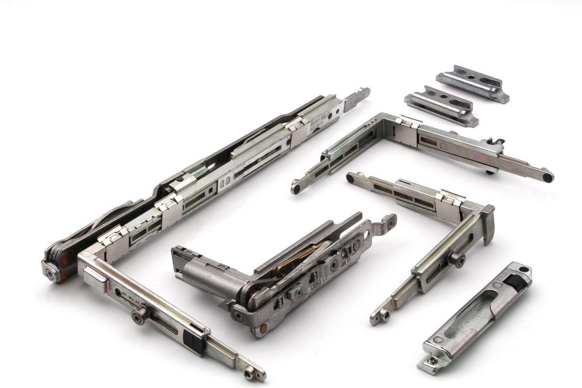 Schüco 277001 Dreh-Kipp Grundbeschlag komplett 300 mm 130 kg AvanTec SimplySmart, DIN links
